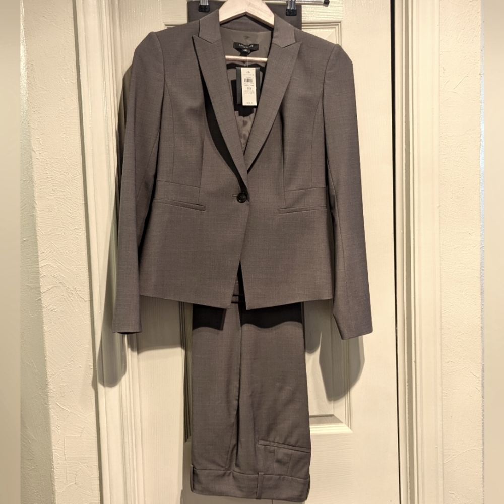 NEW Ann Taylor Wool Blazer and Pant Suit Set